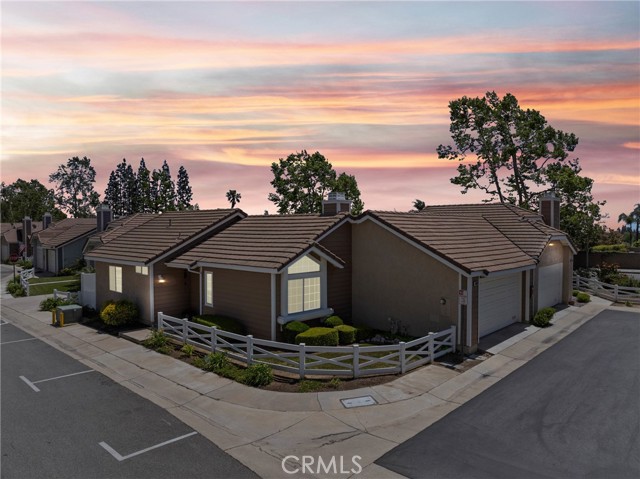 Detail Gallery Image 1 of 35 For 6681 Brighton Pl, Rancho Cucamonga,  CA 91737 - 2 Beds | 2 Baths