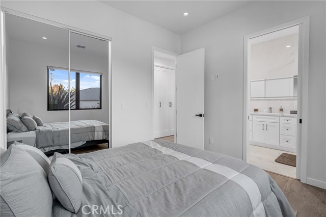 5196 Orange Place, Los Angeles CA: https://media.crmls.org/medias/f95756ef-aa95-43bd-9eae-6561e903ac39.jpg
