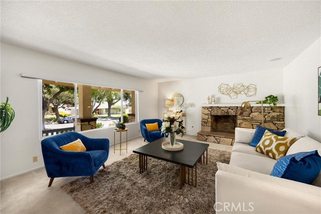 1753 N Albright Avenue, Upland CA: https://media.crmls.org/medias/f957ca8f-a39f-45f8-8385-1c1328c24af6.jpg
