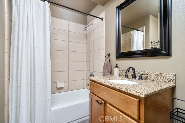 18463 Orange Street, Hesperia CA: https://media.crmls.org/medias/f95830e7-2a8d-42d3-a74b-8fcca4ef31e5.jpg