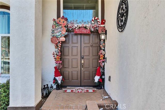 Detail Gallery Image 5 of 44 For 10340 via Apolina, Moreno Valley,  CA 92557 - 4 Beds | 2/1 Baths