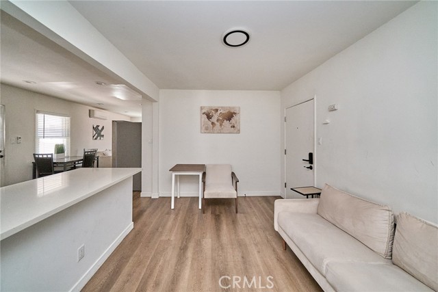 Detail Gallery Image 10 of 19 For 8734 Ramsgate, Los Angeles,  CA 90045 - 4 Beds | 4 Baths