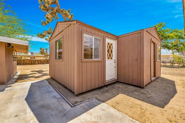 Detail Gallery Image 32 of 54 For 6922 Grand Ave, Yucca Valley,  CA 92284 - 3 Beds | 2 Baths