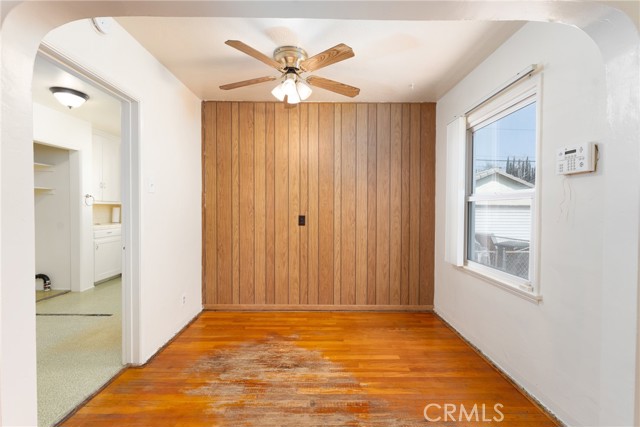 7086 Fairfax Drive, San Bernardino CA: https://media.crmls.org/medias/f959c0e6-99a3-4573-a73d-37f31a754750.jpg