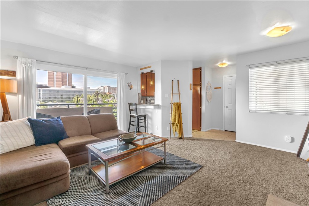 535 W 4th #312