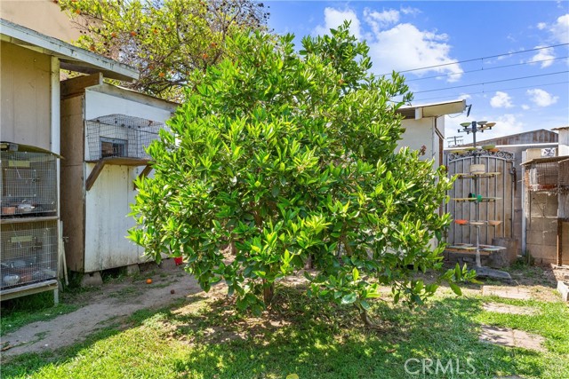 Detail Gallery Image 25 of 27 For 2414 W 6th Street, Santa Ana,  CA 92703 - 3 Beds | 1 Baths