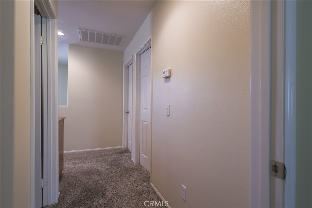 https://media.crmls.org/medias/f95ca4e7-8139-4788-8a97-852ddc123c3e.jpg?preset=X-Large