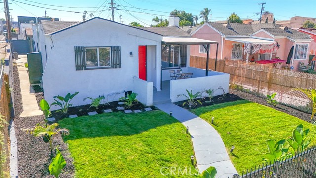 Detail Gallery Image 5 of 48 For 1814 W 68th St, Los Angeles,  CA 90047 - 3 Beds | 2 Baths