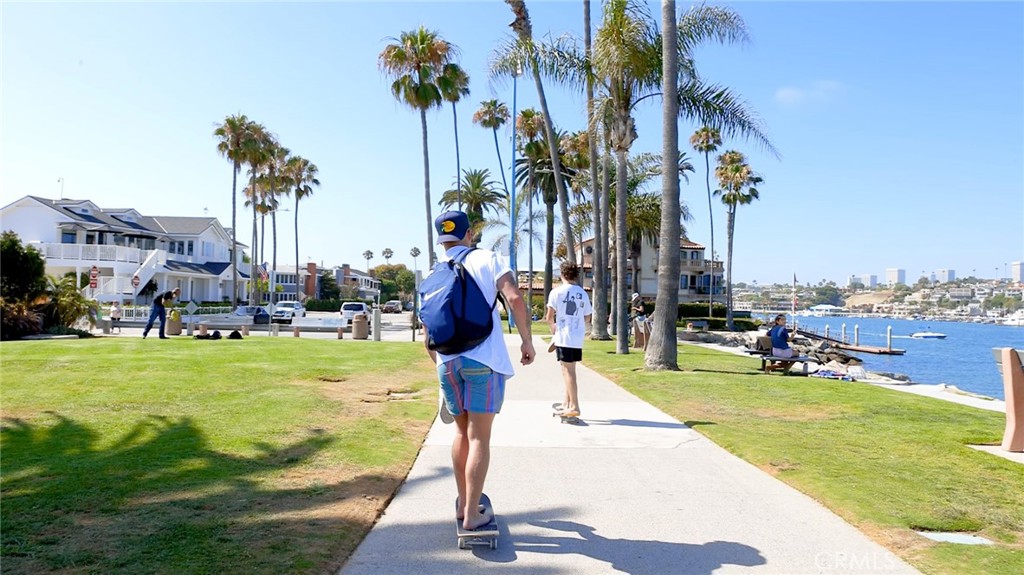 MLS #OC25126246 img 4