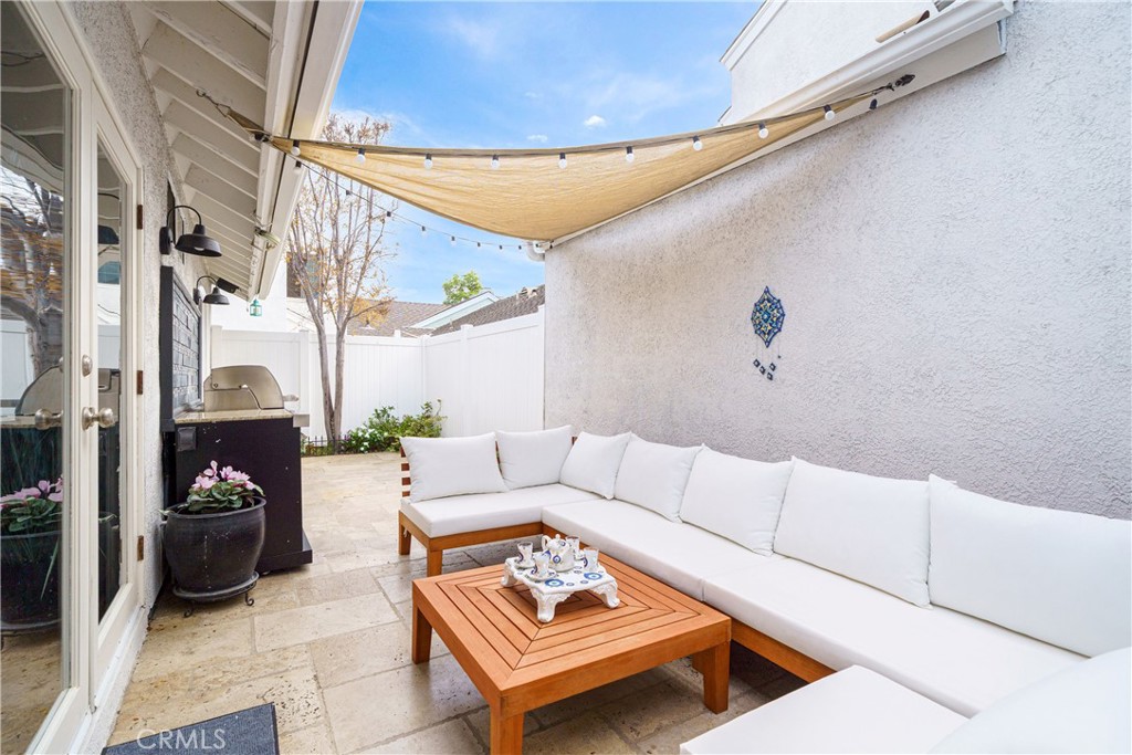 MLS #OC25233246 image #22