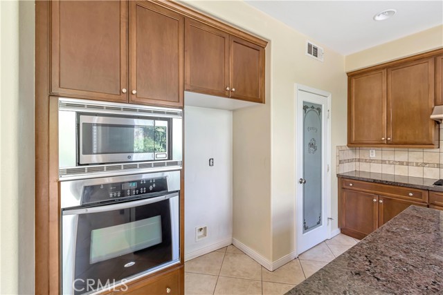 Detail Gallery Image 13 of 41 For 6766 Morehouse St, Chino,  CA 91710 - 4 Beds | 2/1 Baths