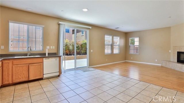 1765 Yvonne Court, Riverside CA: https://media.crmls.org/medias/f95fb753-9e2e-42a9-835a-df6b7a677840.jpg
