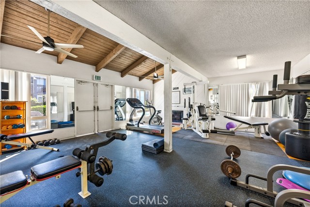 Detail Gallery Image 49 of 69 For 16883 Bluewater Ln #27,  Huntington Beach,  CA 92649 - 1 Beds | 1 Baths