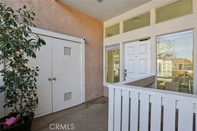 Detail Gallery Image 4 of 35 For 61 Woodleaf, Irvine,  CA 92614 - 3 Beds | 2 Baths