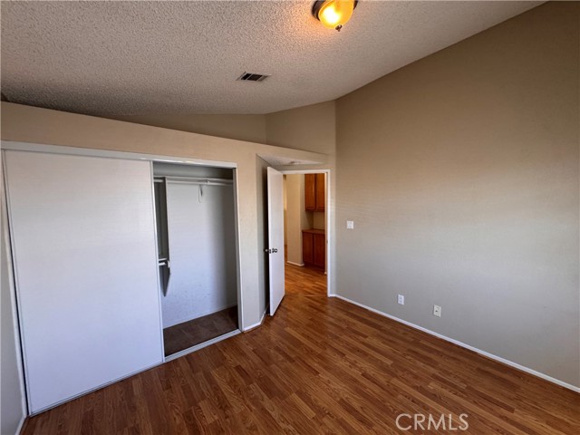 Detail Gallery Image 31 of 44 For 4546 Grandview Dr, Palmdale,  CA 93551 - 3 Beds | 3 Baths