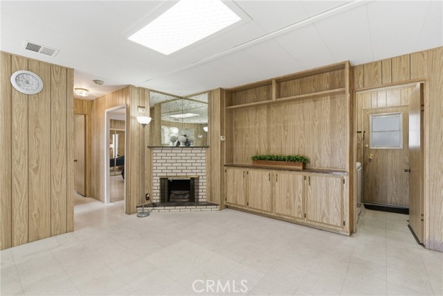 Detail Gallery Image 9 of 29 For 24001 Muirlands #11,  Lake Forest,  CA 92630 - 2 Beds | 2 Baths