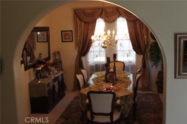 14243 Maya Circle, Moorpark CA: https://media.crmls.org/medias/f9621eac-6c29-4a97-9699-6a881cb08a2a.jpg