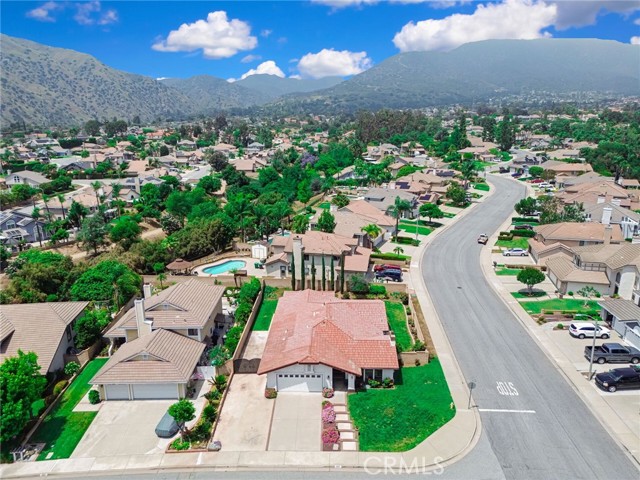 5697 Los Robles, La Verne CA: https://media.crmls.org/medias/f9622a50-fce9-4788-9b68-50bc820e7cce.jpg