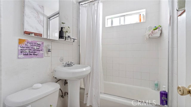 Detail Gallery Image 24 of 39 For 1208 Linden Ave, Long Beach,  CA 90813 - – Beds | – Baths