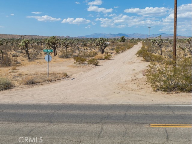 Detail Gallery Image 15 of 19 For 59172 Sun via Dr, Yucca Valley,  CA 92284 - – Beds | – Baths