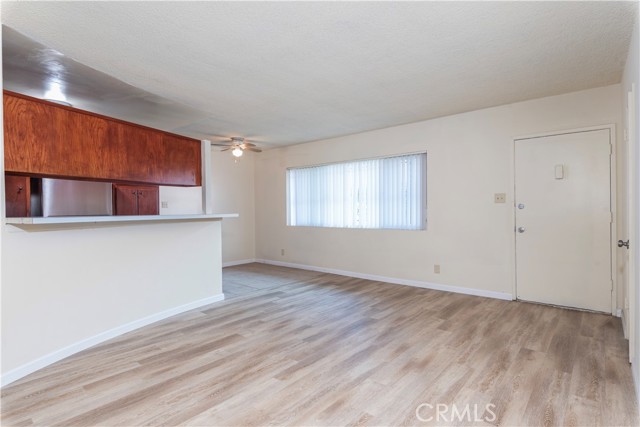 Detail Gallery Image 4 of 10 For 1412 W 148th St #3,  Gardena,  CA 90247 - 1 Beds | 1 Baths