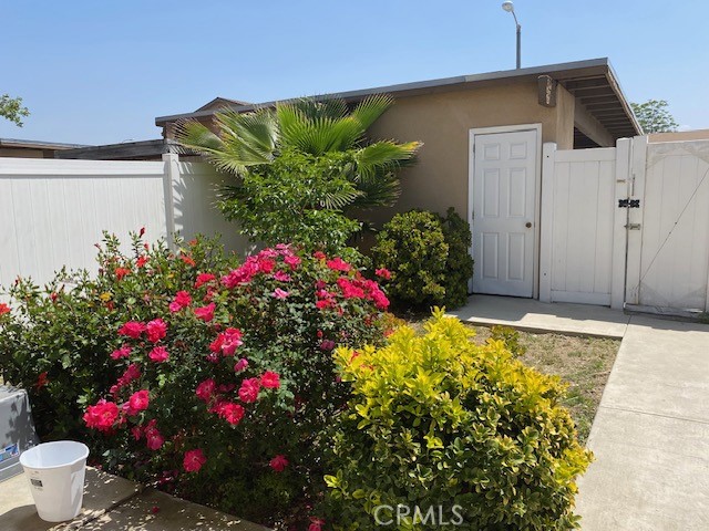 Detail Gallery Image 13 of 20 For 7897 Juniper Ave #D,  Fontana,  CA 92336 - 4 Beds | 2 Baths