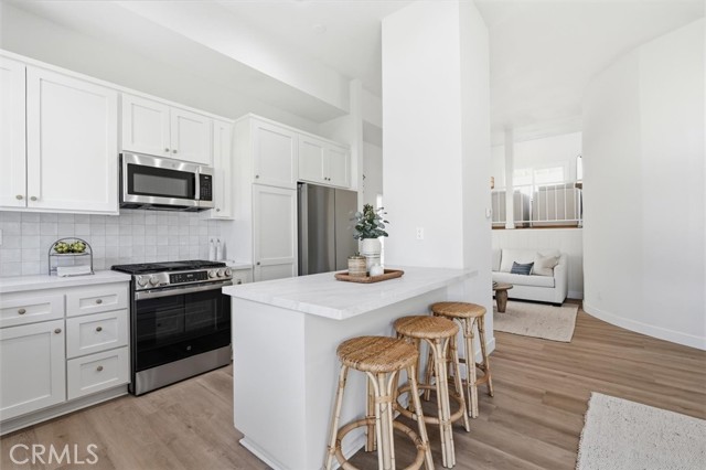 Detail Gallery Image 20 of 31 For 2413 Ives Ln, Redondo Beach,  CA 90278 - 4 Beds | 3 Baths