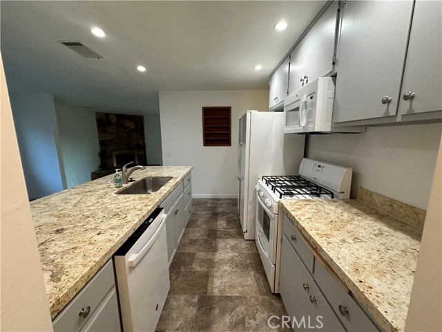 Detail Gallery Image 10 of 53 For 695 S Villa Ave, Willows,  CA 95988 - 3 Beds | 2 Baths