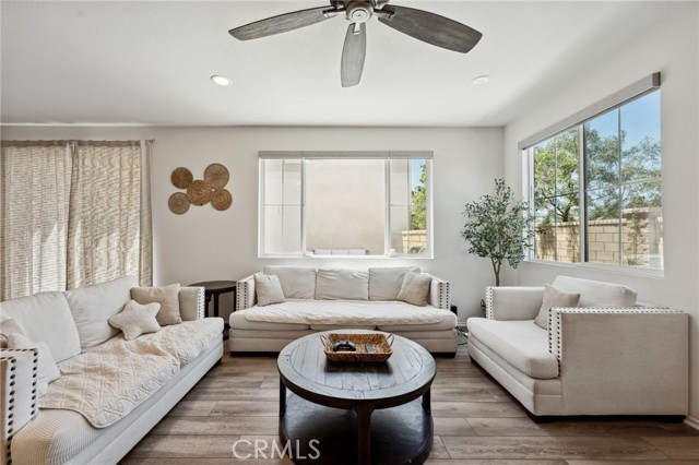 Detail Gallery Image 7 of 45 For 148 Camden Ct, Perris,  CA 92571 - 3 Beds | 2/1 Baths