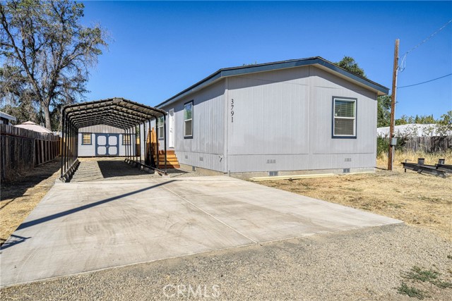 3791 Robinson Avenue, Clearlake CA: https://media.crmls.org/medias/f9665251-deed-43aa-84f3-4df25550e1a3.jpg