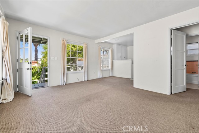 604 Marguerite Avenue, Corona del Mar CA: https://media.crmls.org/medias/f96672ab-f93b-48ad-b822-41b17cc660d0.jpg