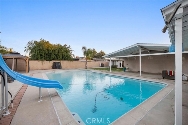 Detail Gallery Image 24 of 33 For 933 E Woodland, Glendora,  CA 91741 - 4 Beds | 2 Baths