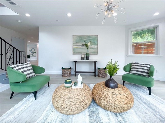 Detail Gallery Image 14 of 34 For 205 S Avenue 59, Los Angeles,  CA 90042 - 3 Beds | 3/1 Baths