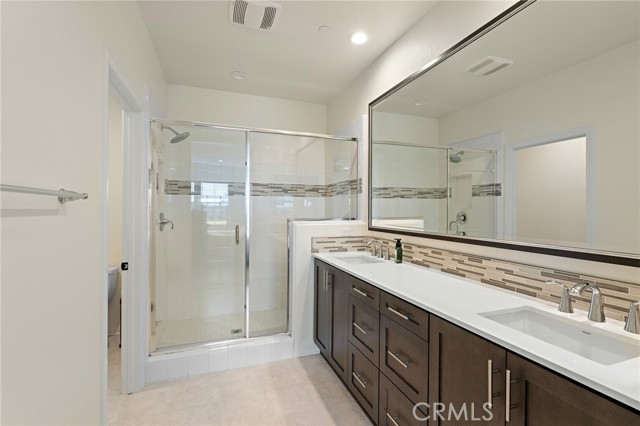 Detail Gallery Image 20 of 38 For 2432 Sanabria Ln, Brea,  CA 92821 - 3 Beds | 2/1 Baths