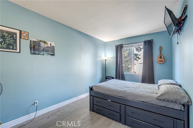 Detail Gallery Image 21 of 35 For 33129 Shoreline Dr, Lake Elsinore,  CA 92530 - 5 Beds | 3 Baths