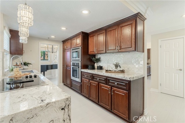 Detail Gallery Image 17 of 60 For 23509 Cutter Dr, Canyon Lake,  CA 92587 - 3 Beds | 2 Baths