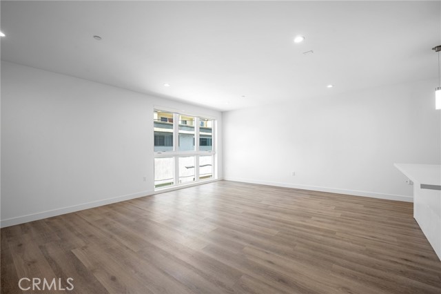 Detail Gallery Image 6 of 19 For 10657 Moorpark St #402,  North Hollywood,  CA 91602 - 1 Beds | 1 Baths