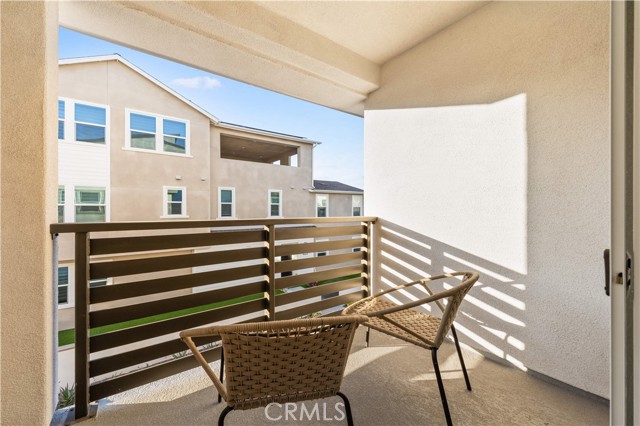 470 Lobata, Irvine CA: https://media.crmls.org/medias/f968a0f4-c5ed-4b07-970a-298e53f35d8b.jpg
