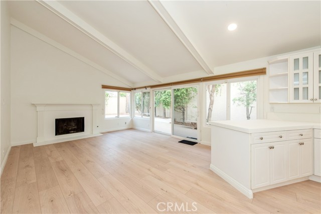 Detail Gallery Image 4 of 34 For 33 Sandpiper, Irvine,  CA 92604 - 4 Beds | 2 Baths