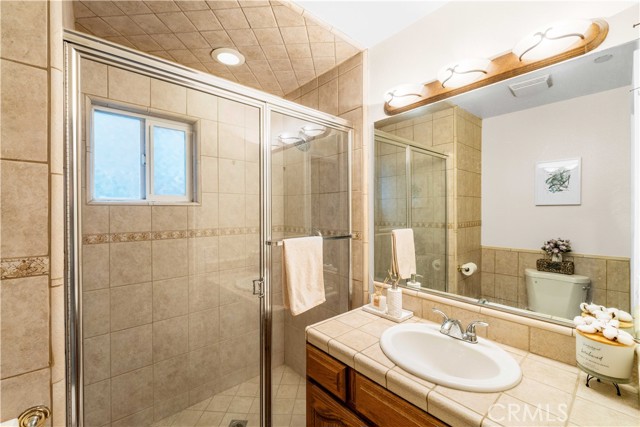 939 Via Camino, Wilmington CA: https://media.crmls.org/medias/f96a0169-4cf2-4e13-b3af-92642de358e4.jpg