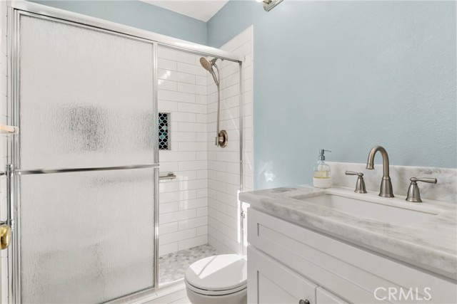 Detail Gallery Image 16 of 36 For 8190 E Hayden Ct, Anaheim Hills,  CA 92808 - 5 Beds | 4/1 Baths