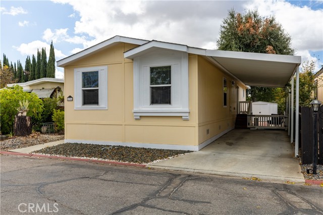 Detail Gallery Image 1 of 1 For 116 via Robles #116,  Paso Robles,  CA 93446 - 2 Beds | 2 Baths