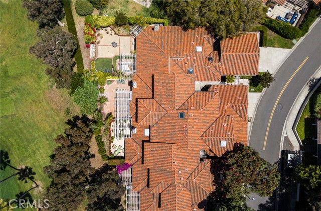 38 Fairway Drive, Manhattan Beach CA: https://media.crmls.org/medias/f96ba252-1e79-4940-9d77-4f455ad89e4d.jpg