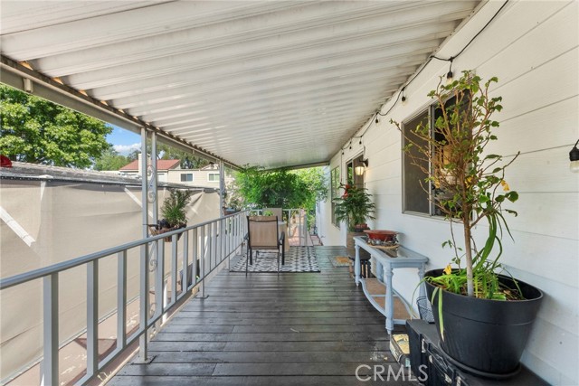 Detail Gallery Image 4 of 28 For 31212 Lakehills Rd #24,  Castaic,  CA 91384 - 3 Beds | 2 Baths