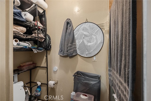 Detail Gallery Image 27 of 30 For 11014 Arminta St #13,  Sun Valley,  CA 91352 - 2 Beds | 2 Baths