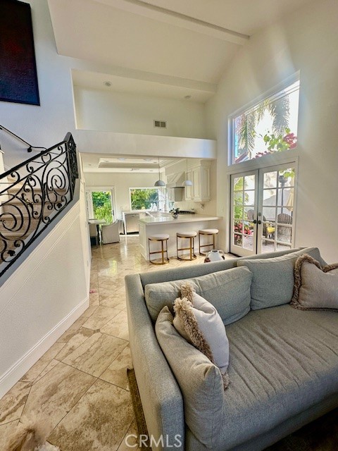 Detail Gallery Image 13 of 42 For 3107 Corte Marin, Newport Beach,  CA 92660 - 3 Beds | 2/1 Baths