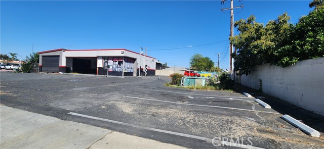 Detail Gallery Image 2 of 4 For 424 N East, Anaheim,  CA 92805 - – Beds | – Baths