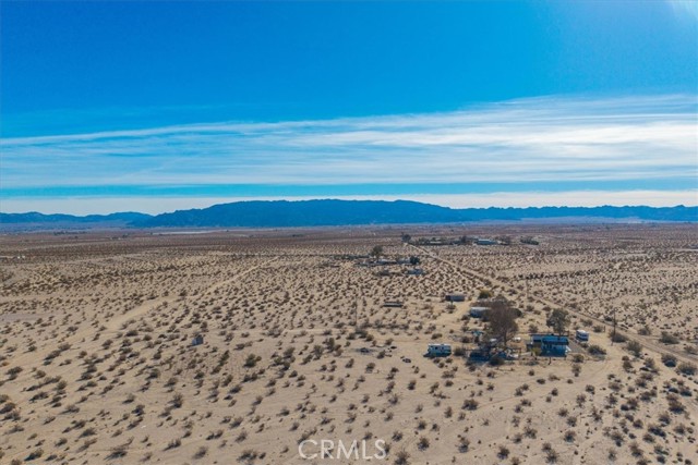 1421 Sunrise Avenue, 29 Palms CA: https://media.crmls.org/medias/f96e855f-ebc4-4614-9d95-aa08557019e5.jpg