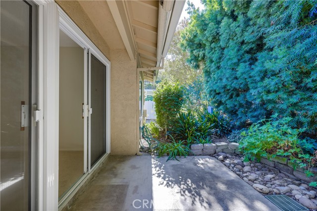 Detail Gallery Image 11 of 44 For 5341 Bahia Blanca West #B,  Laguna Woods,  CA 92637 - 2 Beds | 2 Baths