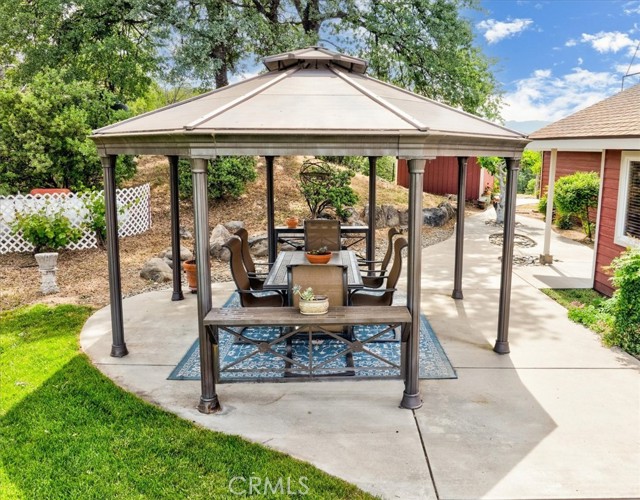Detail Gallery Image 38 of 47 For 47527 Miami Highlands Dr, Oakhurst,  CA 93644 - 4 Beds | 2/1 Baths